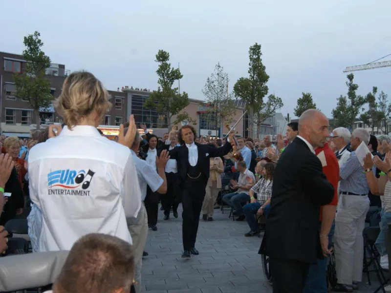 André Rieu opent Kleurdestad Festival met gratis openluchtconcert