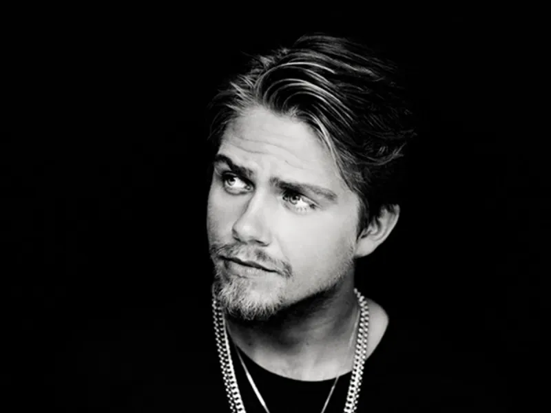 André Hazes Jr. De agenda van 2017 is nu open!