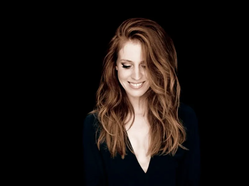 Elske DeWall verbluffend als Maria in the Passion!