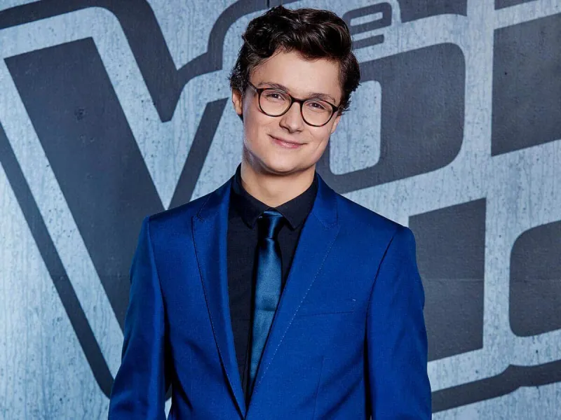 The Voice-winnaar Dennis scoort nummer 1-hit