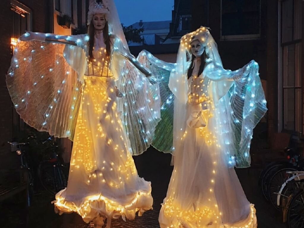 De witte Kerstkoningin